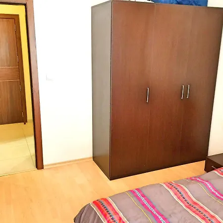 Marina Park Eh Appartement *